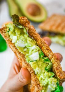 Ensalada de Huevo y Aguacate