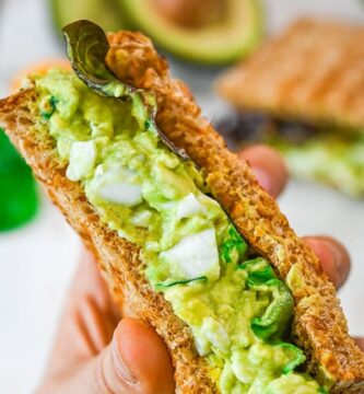 Ensalada de Huevo y Aguacate